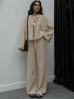 Look chic avec cet ensemble kimono kaki