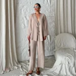 Kimono confortable à porter chez soi ou en sortie