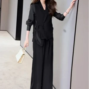 Ensemble Kimono Noir Léger pour un look élégant