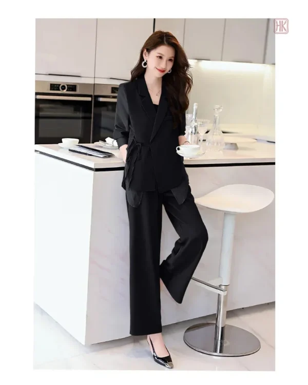 Ensemble kimono, style minimaliste et chic en noir
