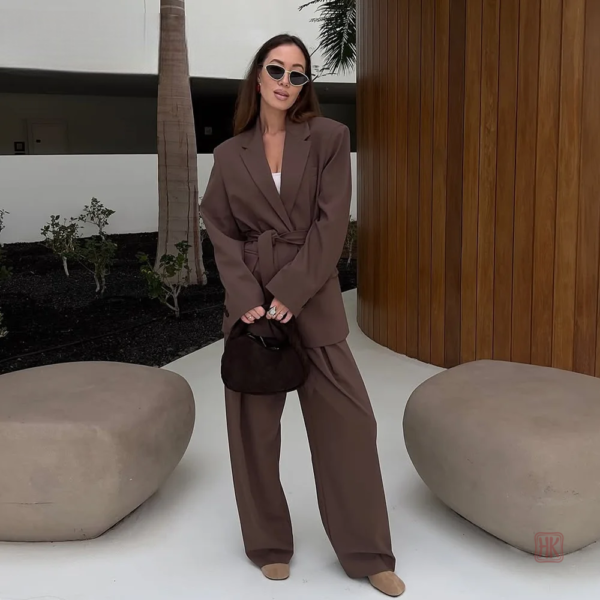 Vêtement Kimono Marron pour une soirée stylée