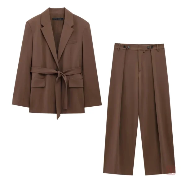 Kimono Élégant en marron pour un look tendance
