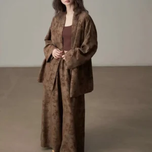 Kimono Marron au style rétro élégant