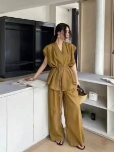 Ensemble kimono d'été, couleur moutarde, parfait pour les journées chaudes