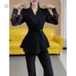 Kimono Noir avec Manches Bouffantes