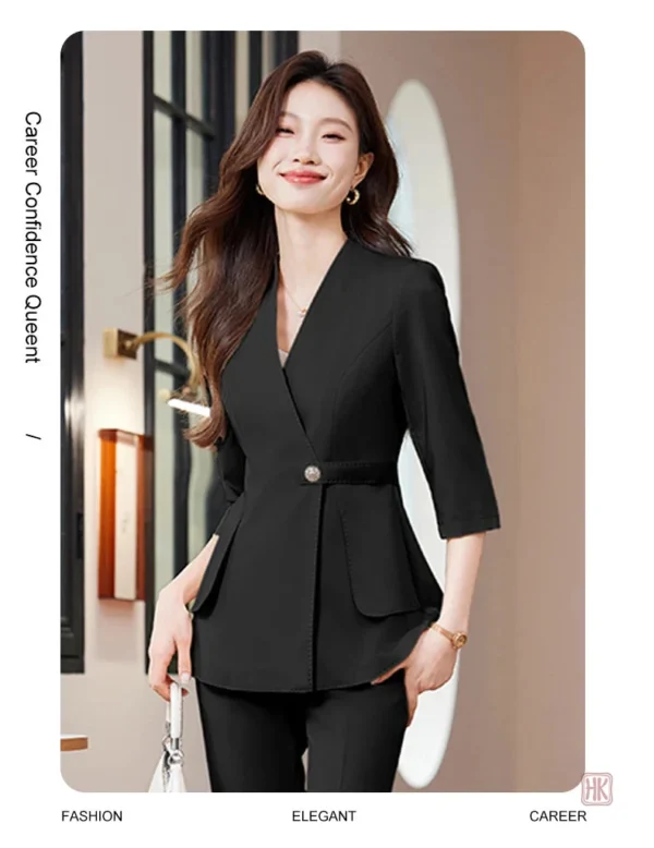 Ensemble kimono noir idéal pour les occasions spéciales