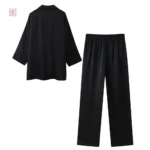 Mode féminine : kimono noir
