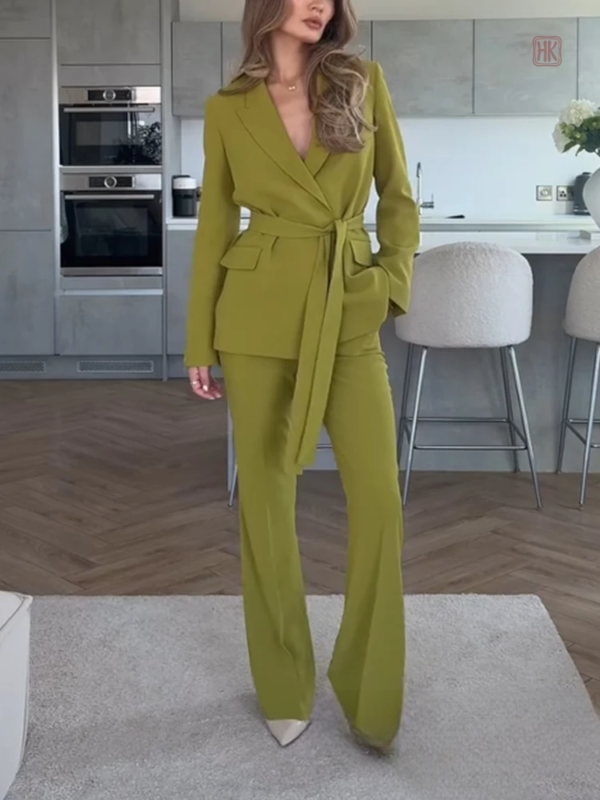 Look complet avec ensemble kimono et pantalon vert