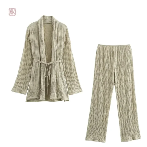 Ensemble de mode intemporel en tissu plissé
