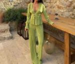 Kimono plissé vert élégant pour un look séduisant