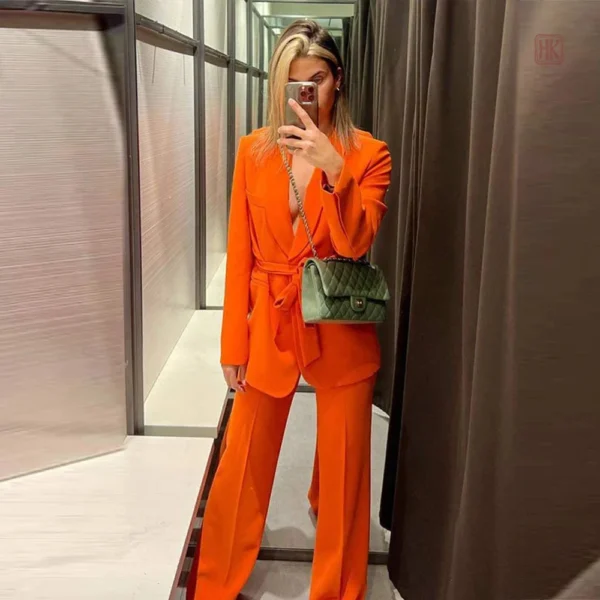 Kimono Raffiné en Teintes Orange