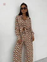 Ensemble Kimono à Motifs Géométriques