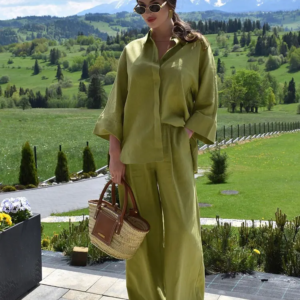 Kimono ample vert, parfait pour un look estival