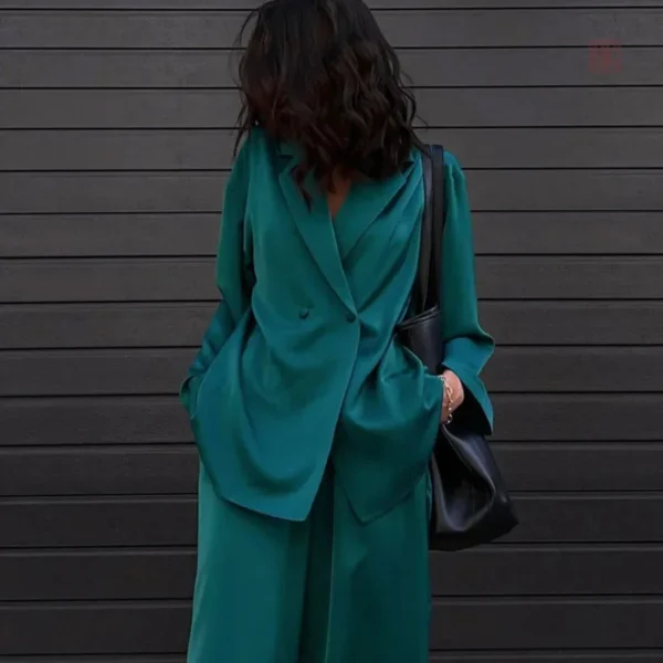 Kimono vert émeraude, parfait pour un look chic