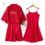 Pyjama kimono femme en satin rouge brillant