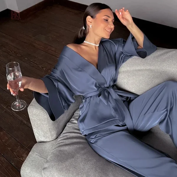 Kimono chic avec pantalon assorti pour soirées