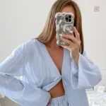 Pyjama court en satin avec kimono