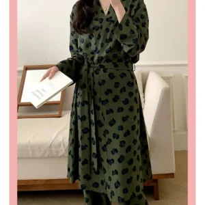 Pyjama kimono femme en vert élégant et confortable