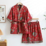 Vêtements de nuit femme, ensemble short et kimono rouge