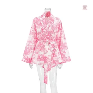 Short de pyjama élégant en rose, idéal pour les nuits d'été