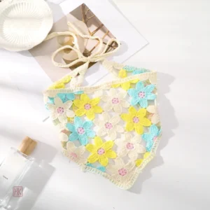 Foulard floral tricoté pour un look féminin et stylé