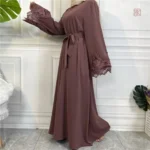Abaya Kimono dentelé en teinte mauve chic
