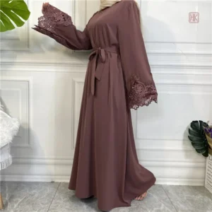 Abaya Kimono dentelé en teinte mauve chic