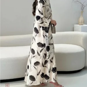 Kimono Abaya à Fleurs Noires