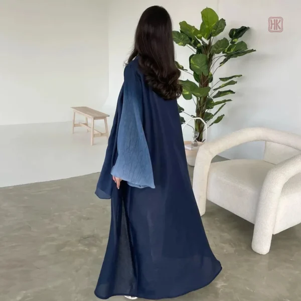 Abaya Kimono élégante avec détails plissés