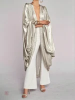 Kimono élégant avec finition brillante