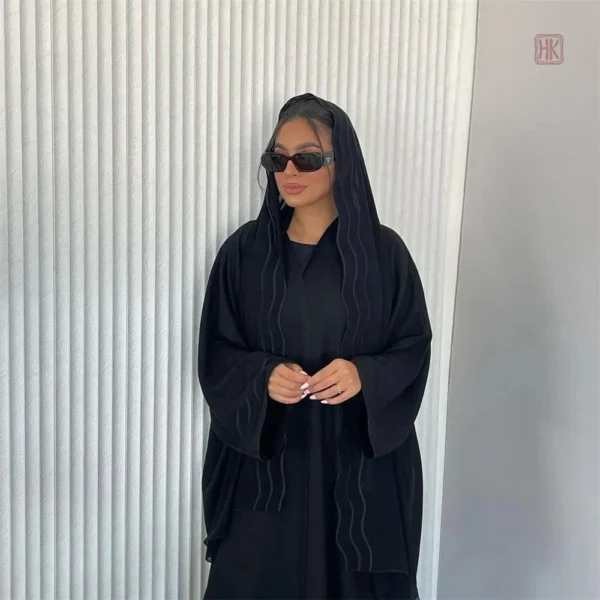 Abaya Kimono élégante en noir avec hijab inclus