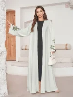 Vêtement traditionnel : kimono abaya blanc chic et confortable