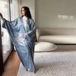 Abaya Kimono Longue en Teinte Bleue