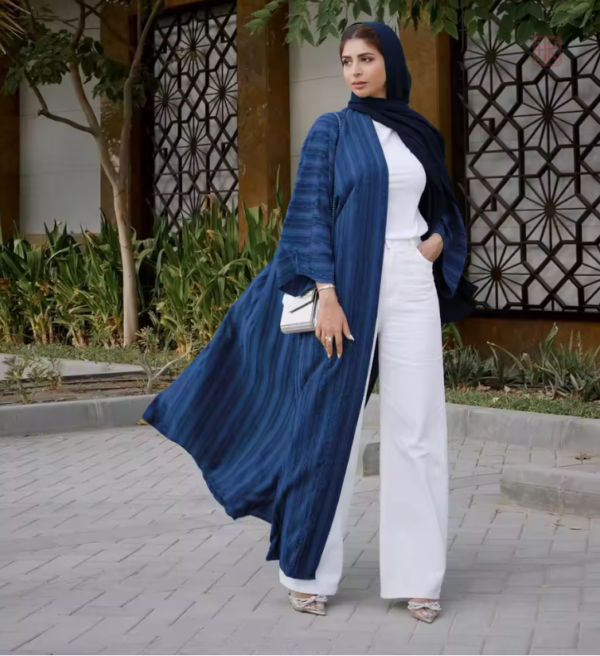 Abaya Kimono en bleu roi, idéal pour un look sophistiqué