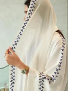 Abaya Kimono beige avec broderies délicates