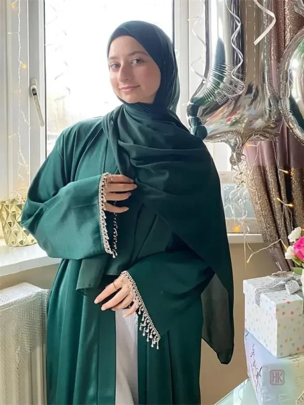 kimono-abaya-elegant-1 Kimono élégant pour abaya moderne