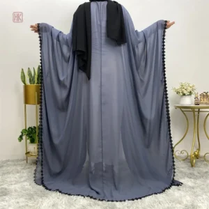 Abaya élégante en mousseline, couleur bleu avec perles