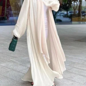 Kimono Abaya Épuré en tissu léger et fluide