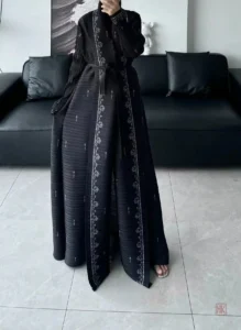 Abaya Kimono avec plis, parfaite pour toutes occasions
