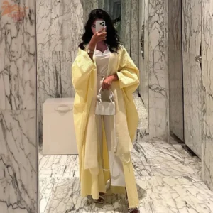 Kimono abaya femme couleur jaune, élégant et moderne