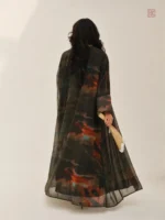 Vêtement léger en coton, idéal pour un look décontracté