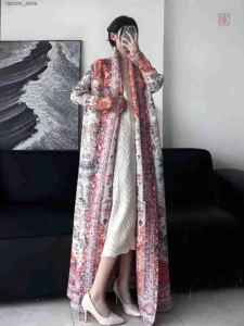 Long kimono rose pour femmes