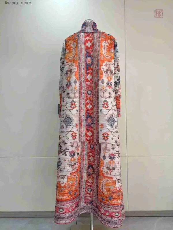 Kimono abaya rose, incontournable du dressing