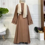 Abaya marron clair à porter en toute occasion