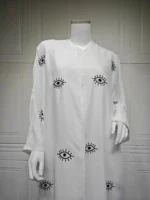 Kimono chic avec motif protecteur