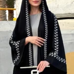 Abaya noire élégante avec broderie raffinée
