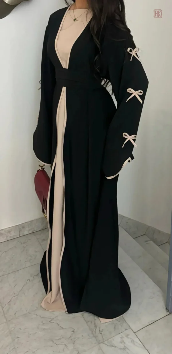 Veste kimono noire chic pour toutes occasions