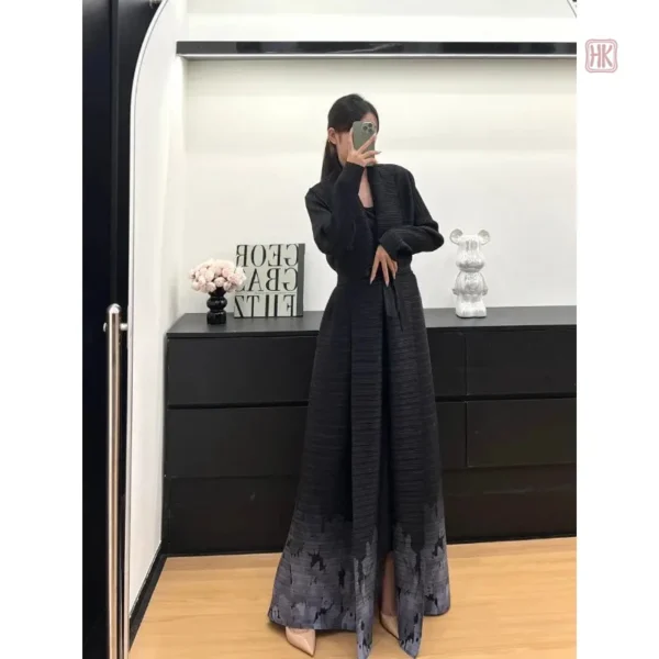 kimono-abaya-noir-avec-motifs-gris-1 Kimono Abaya Noir avec motifs gris élégants