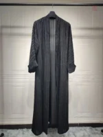 Abaya kimono noir avec rayures distinctives