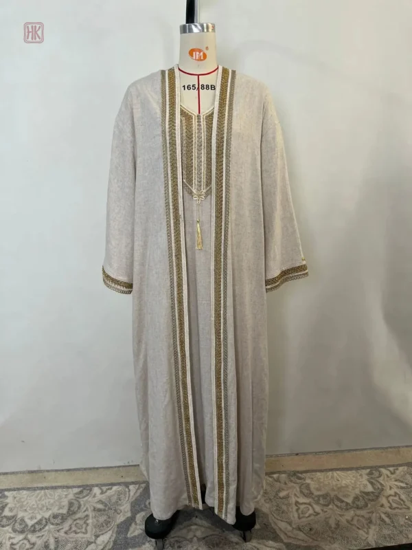 Abaya avec design sophistiqué